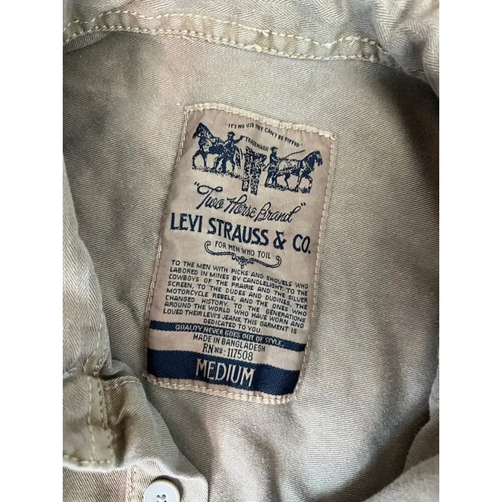 Men’s Levi's canvas shirt Shacket tan long sleeve button front size medium